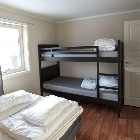 Fjelltun 8-sengs トリシル